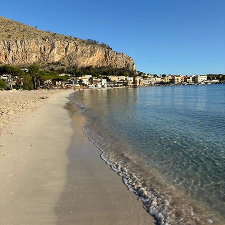 Mondello Room Экстерьер фото